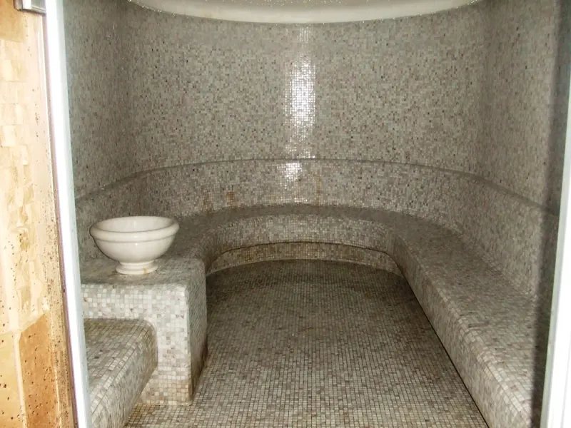 Buhar odası spa merkez uygulaması